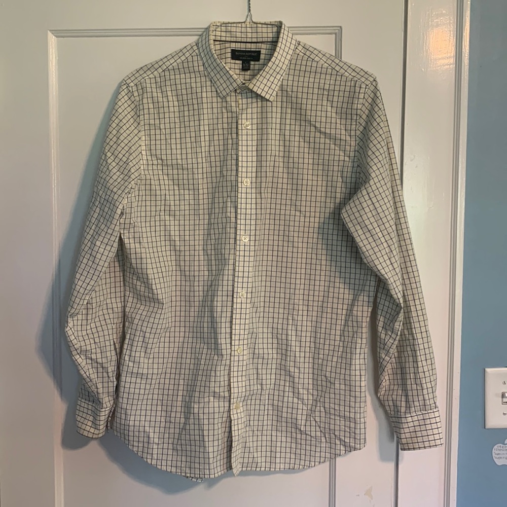 Banana Republic Non-Iron Slim Fit Shirt in white/yellow/blue plaid (Men’s Large)